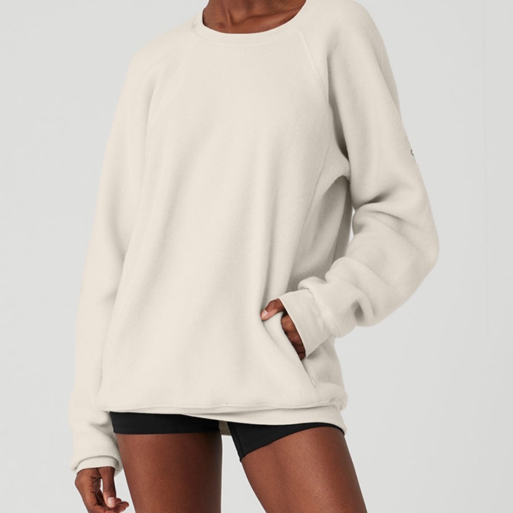 NWT ALO Women’s and Man’s unisex Triumph Crewneck Sweatshirt